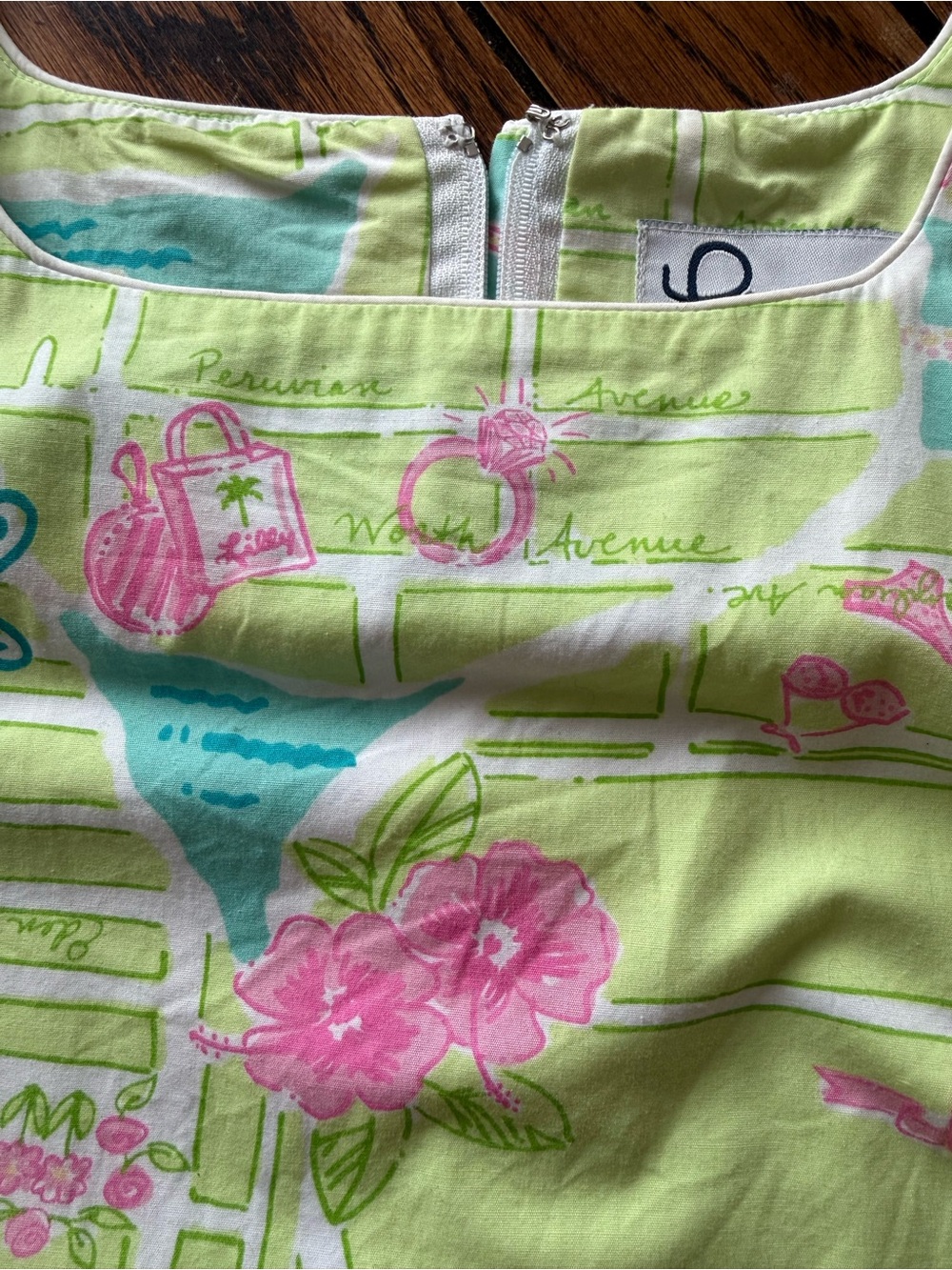 Lilly Pulitzer “ Palm Beach “ Sleeveless Lime Green Shift Dress - Picture 4 of 9